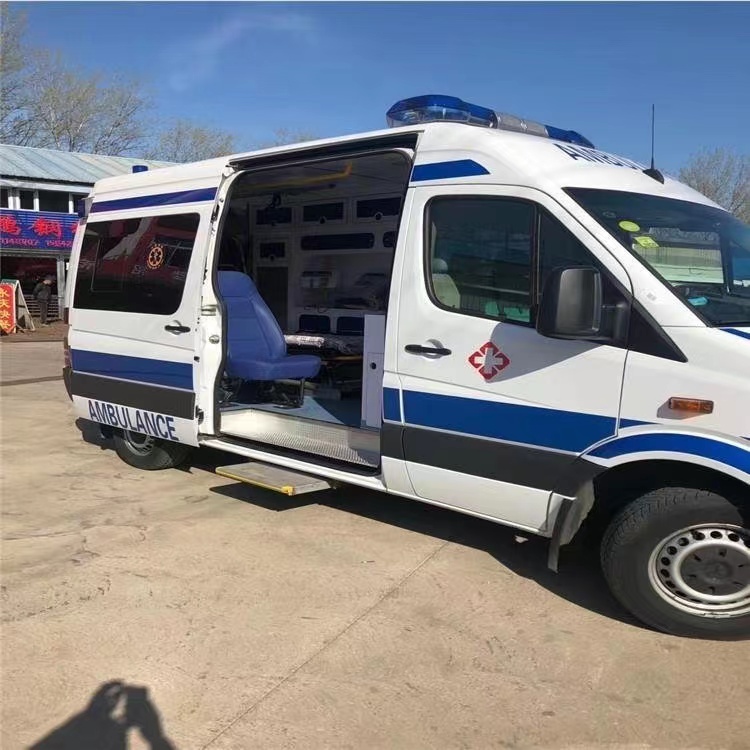 青龙私人长途救护车出租转院回家